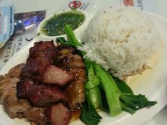 双拼饭-新大咀港式茶餐厅(宝山万达店)