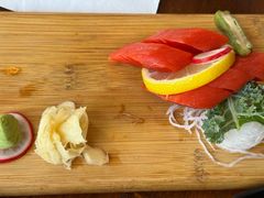 -Green Leaf Sushi l Kitsilano