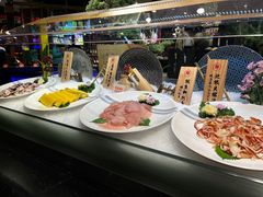 -四海一家自助餐(益田假日广场店)