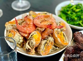 现在年味都越来越淡了，自己做辛苦点但是一家人可以坐在