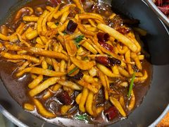 -叶派龙虾•招牌香辣蟹·海鲜(中海国际店)