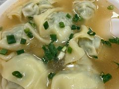 荠菜肉小馄饨-利达汤圆馄饨(川公路店)