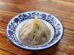 蟹黄汤包-苏生镇江鸭血粉丝(永泰国际广场店)