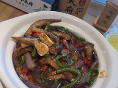 -严记小天府酸菜鱼(西四路店)