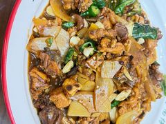 -鲁南仔·滕州炒鸡(经三路店)