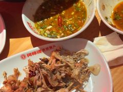 -何师傅美蛙鱼头(汉街店)