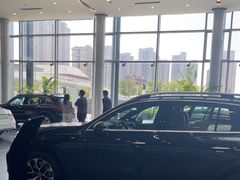 -天津波士信达奔驰4S店(卫津南路店)