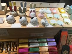 -猫的天空之城概念书店(苏州诚品店)