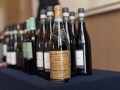 -天津梅江中心皇冠假日酒店