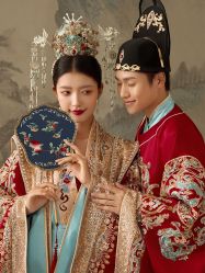 -第一夫人婚纱摄影(南京店)