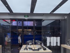 -DJI大疆(深圳华强北曼哈授权体验店)