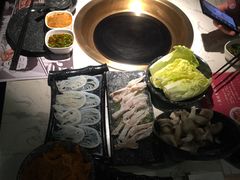 -哥老官重庆美蛙鱼头(宝山龙湖店)