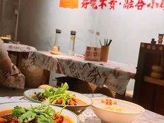 -耙吉吉川味小酒馆(本地人回头店)