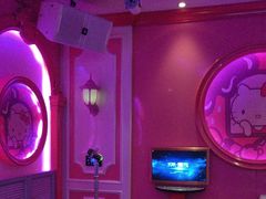 -UK派对KTV(日月广场店)