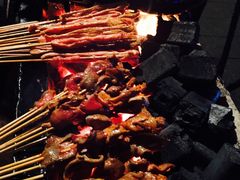 -峨眉一绝姐妹烧烤(峨眉花园店)