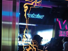 -温莎KTV(珠江路店)
