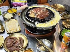 -胡悦里韩式烤肉(芝罘万达广场店)