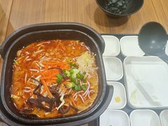 -阿香米线(大唐西市大润发店)