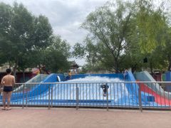 -欢乐水魔方水世界