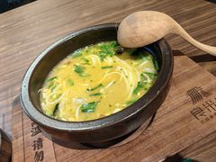 -良米山·云南野生菌过桥米线(上海首店)
