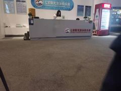 -七彩阳光游泳俱乐部(江北远洲店)