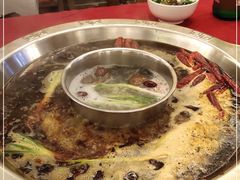 -山城年华老火锅(玉林店)
