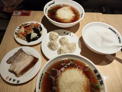 -朱新年·苏式汤团·面点(北寺塔店)