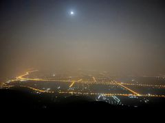 -鬼笑石后山停车场