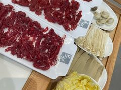 -吕记潮汕牛肉火锅(海宁海昌南路店)
