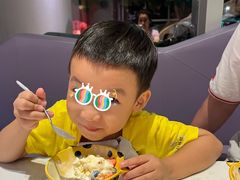 -水桶王国主题餐厅·聚会·生日派对·亲子活动·家庭套餐(亚龙湾希尔顿店)