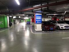 -龙湖时代天街-地下停车场