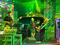 -Famous肥猫墨西哥音乐餐吧(五棵松华熙LIVE店)