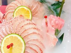 -靓海海鲜火锅(水上湖边观景店)