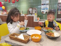 -萨卡屋亲子乐园·餐厅(龙山万物工场店)