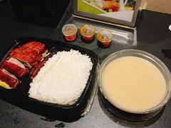 至尊脆皮烧鹅肶饭-佳记厚街烧鹅濑粉(广州总店)