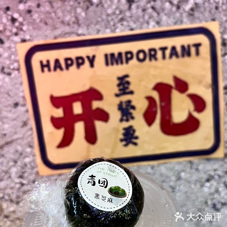 重庆旅游三连，洪崖洞、十八梯、吃防空洞火锅！