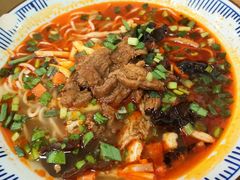 酸汤臊子面-姑娘手肉夹馍·凉皮·粉面(邗江万达店)