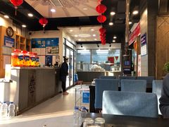 -楼外楼大刀肉传统火锅(西安大路店)