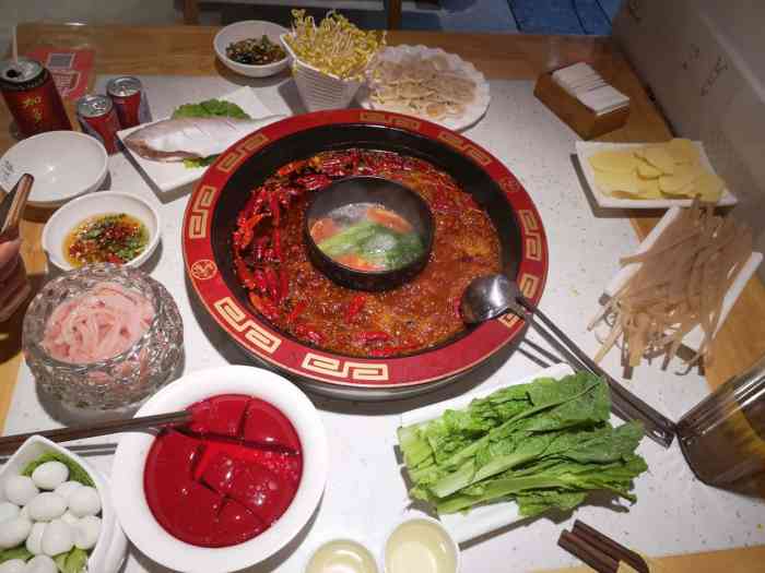 状元红老火锅-"口味:四川火锅都差不多,在我印象里,味道.