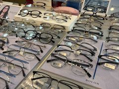 -天空之镜眼镜店蔡司依视路授权店(天通苑店)