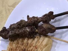 羊肉串-泉福居酱骨头自助广场(南大街商业步行街店)