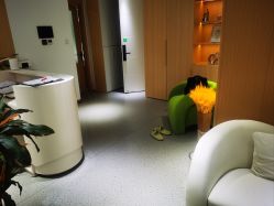 -康美贞·痘肌养护管理中心