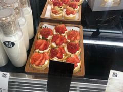 -YUMI芽米·法式烘焙·咖啡(文化宫店)