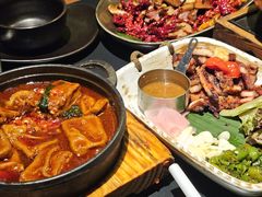 -Ameigo梅果·云贵川bistro(长宁来福士店)