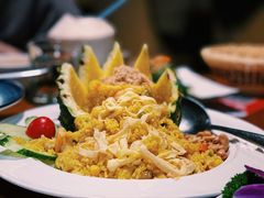 特色菠萝海鲜炒饭-明泰谷泰国餐厅(正大广场店)