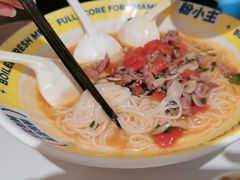 酸汤鲜切牛肉粉-粉小主·贵州酸汤牛肉粉(南京仙林金鹰店)