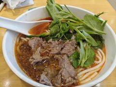 -三千粉牛肉米粉(来客茂店)