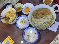 -百年老字号·观振兴蟹黄面·三虾面·苏式面(观前街富仁坊巷店)