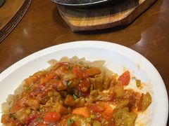 -东口码头·烧鸽子·鱼头泡饼·地方菜(金鹰悦城店)