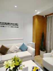 -HEYAN荷妍专业脱毛连锁机构
